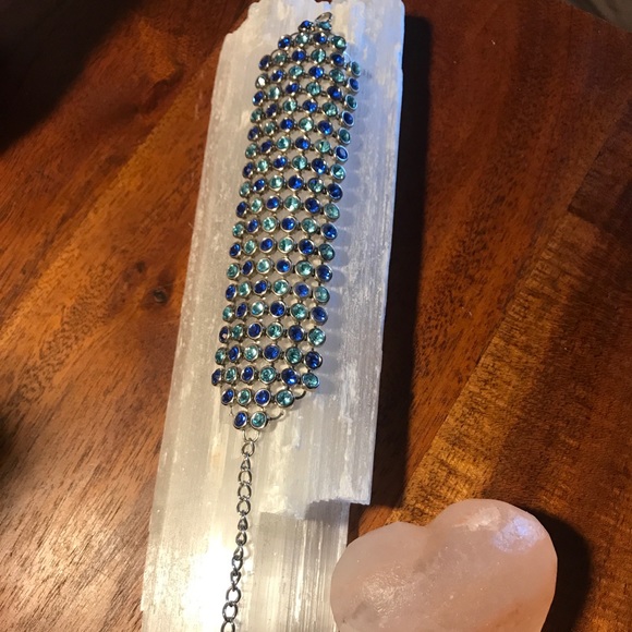 Vintage Rhinestone Bracelet - Picture 3 of 5